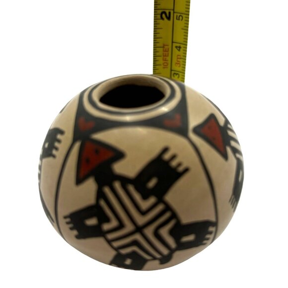 Mata Ortiz Handcrafted Pottery by Martha Hernandez Miniature Pot Turtles - Picture 8 of 8